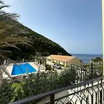 Corfu Valley View ホテル パレオカストリッツア