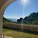 Corfu Valley View ホテル パレオカストリッツア