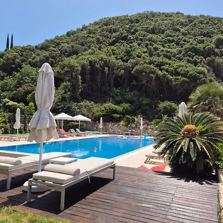 Corfu Valley View ホテル パレオカストリッツア